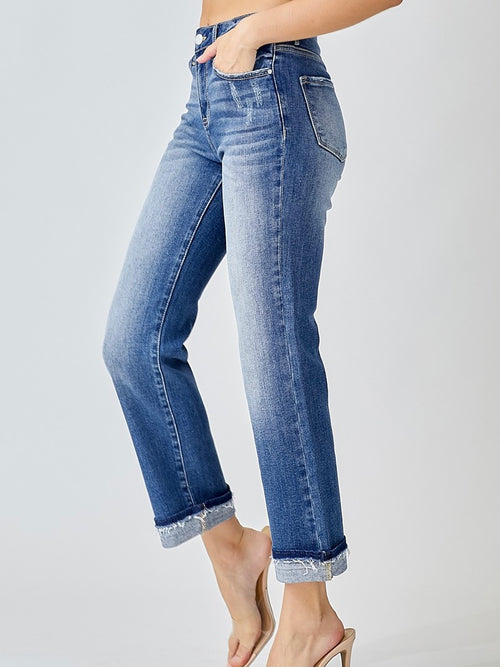 LYLA Slim Straight Jeans