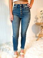 BELLA Skinny Jeans